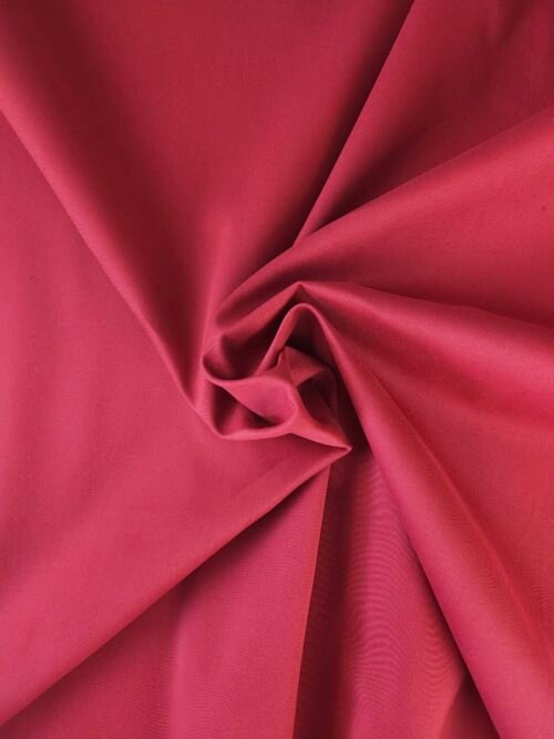 Gabardine émerisée Grenat 150 cm – coton lisse et doux