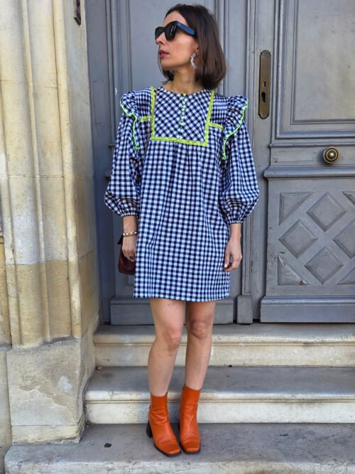 Robe Maggie baby-doll au plastron, style bohème 70 — patron couture robe femme